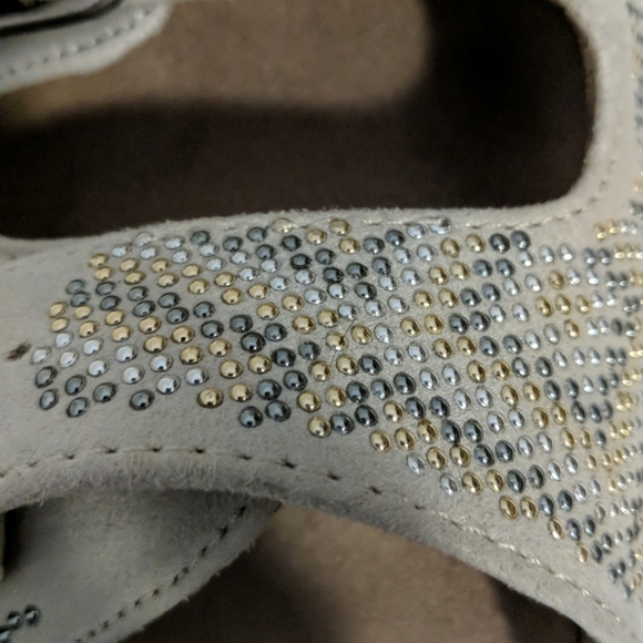 Sonoma sandles with decorative straps - Picture 5 of 6